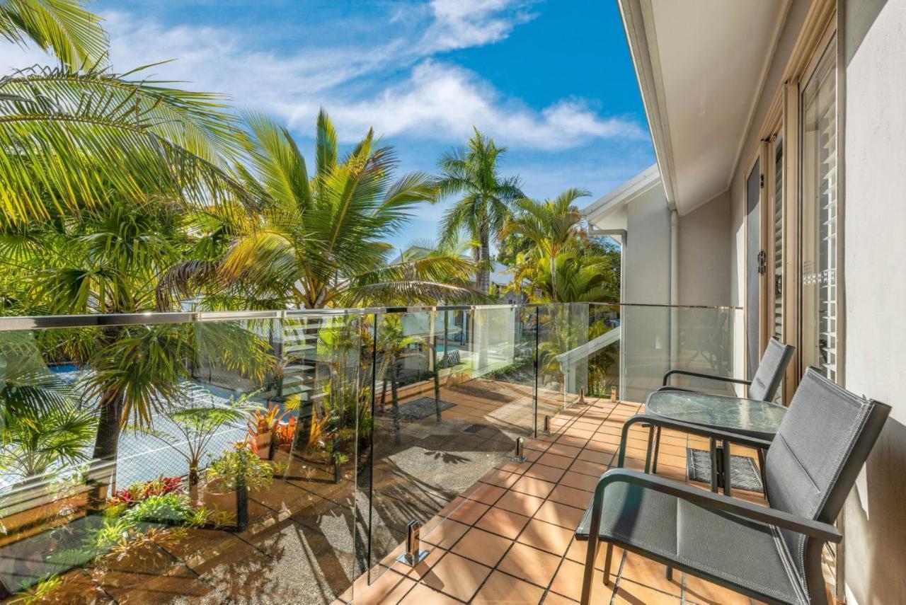 Pelican Beach Resort Noosaville Bagian luar foto